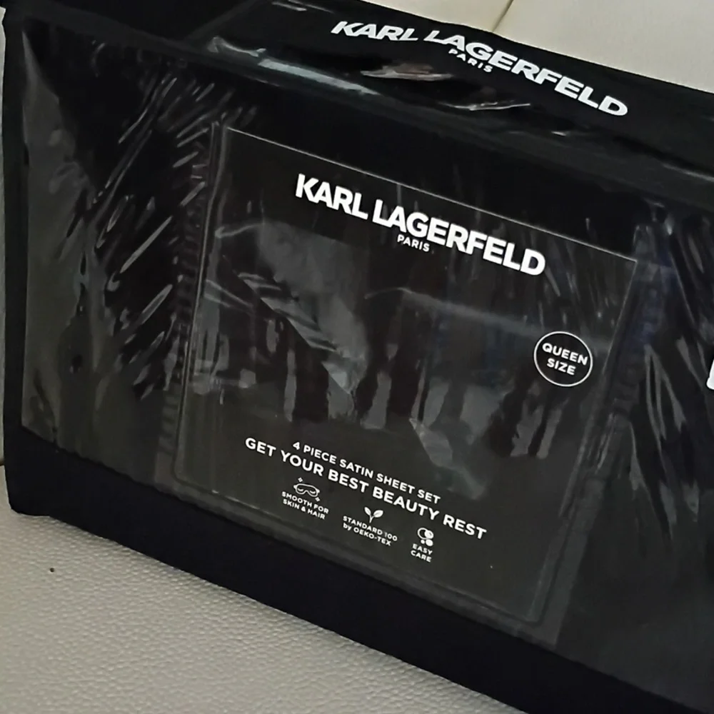 KARL LAGERFELD Queen 4 Piece Satin Sheet Set Black
